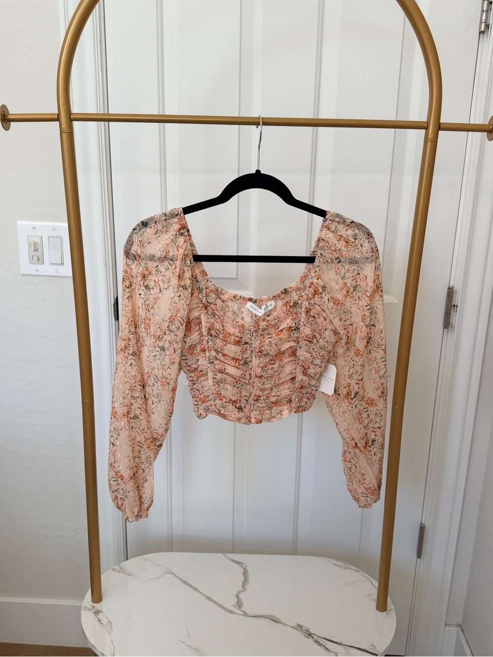 Altar'd State Peach Floral Smocked Puff-Sleeve Crop Top
